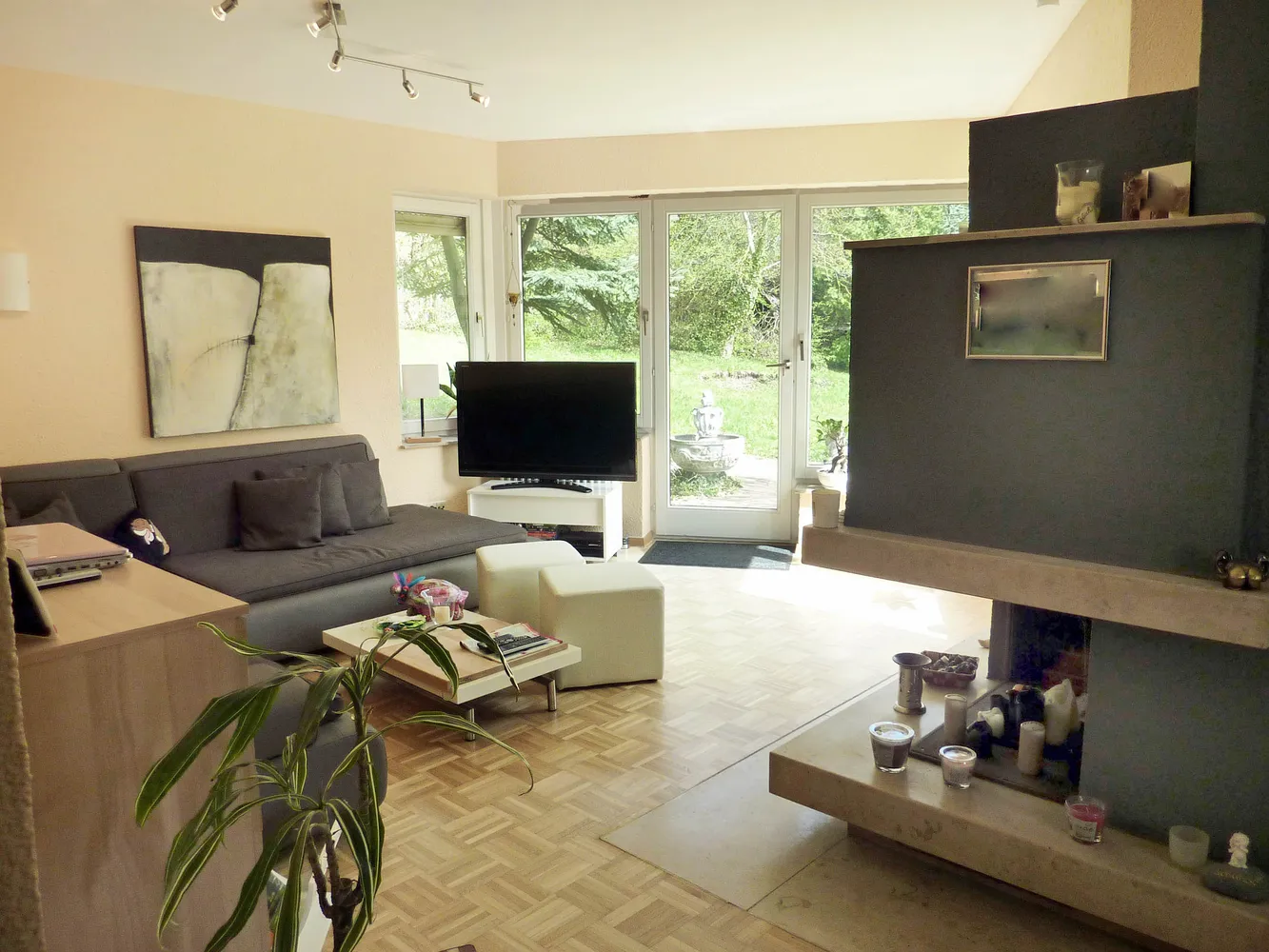 4 Zimmer Wohnung mit 100 m² in Stuttgart – Bild 2