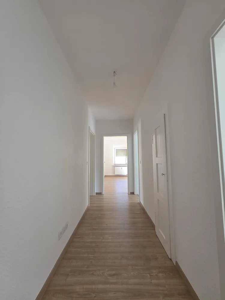 3 Zimmer Wohnung mit 61 m² in Bitterfeld-Wolfen – Bild 2