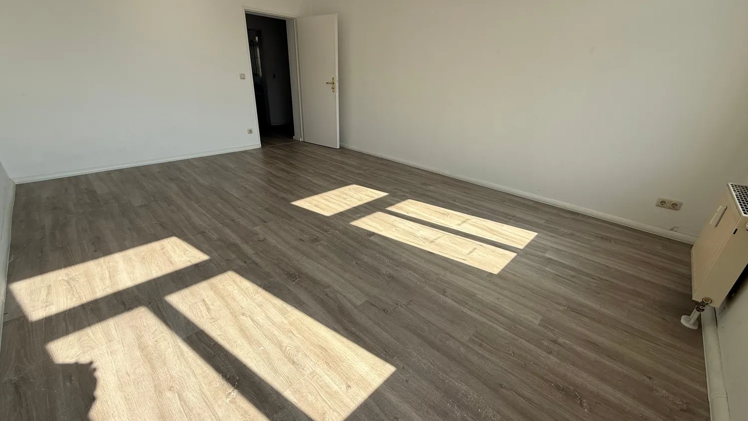 2 Zimmer Wohnung mit 70 m² in Chemnitz – Bild 2
