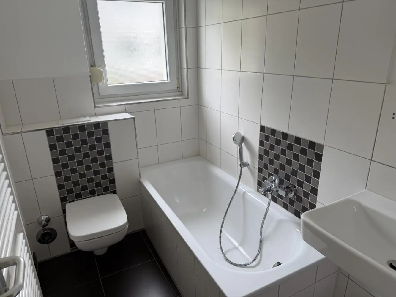 4 Zimmer Wohnung mit 77 m² in Mülheim an der Ruhr – Bild 2