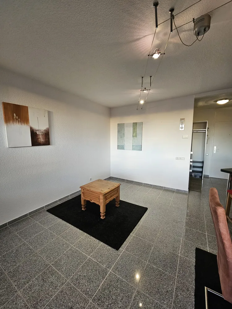 1 Zimmer Wohnung mit 37 m² in Neuss – Bild 2