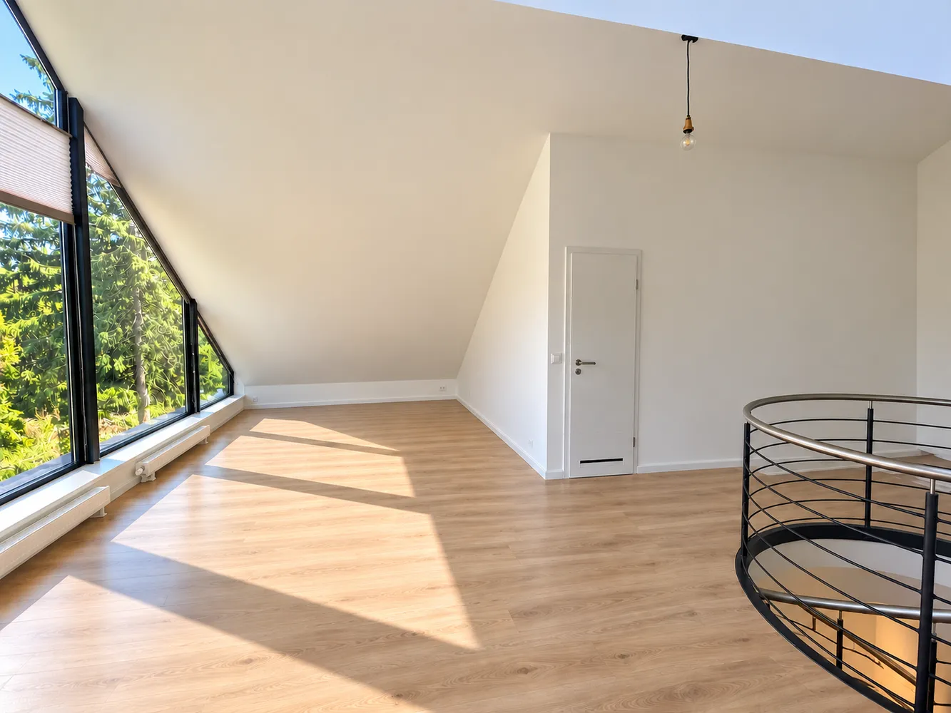 4 Zimmer Wohnung mit 111 m² in Hamburg – Bild 2