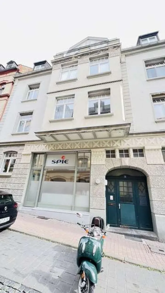2 Zimmer Wohnung mit 60 m² in Wiesbaden – Bild 2