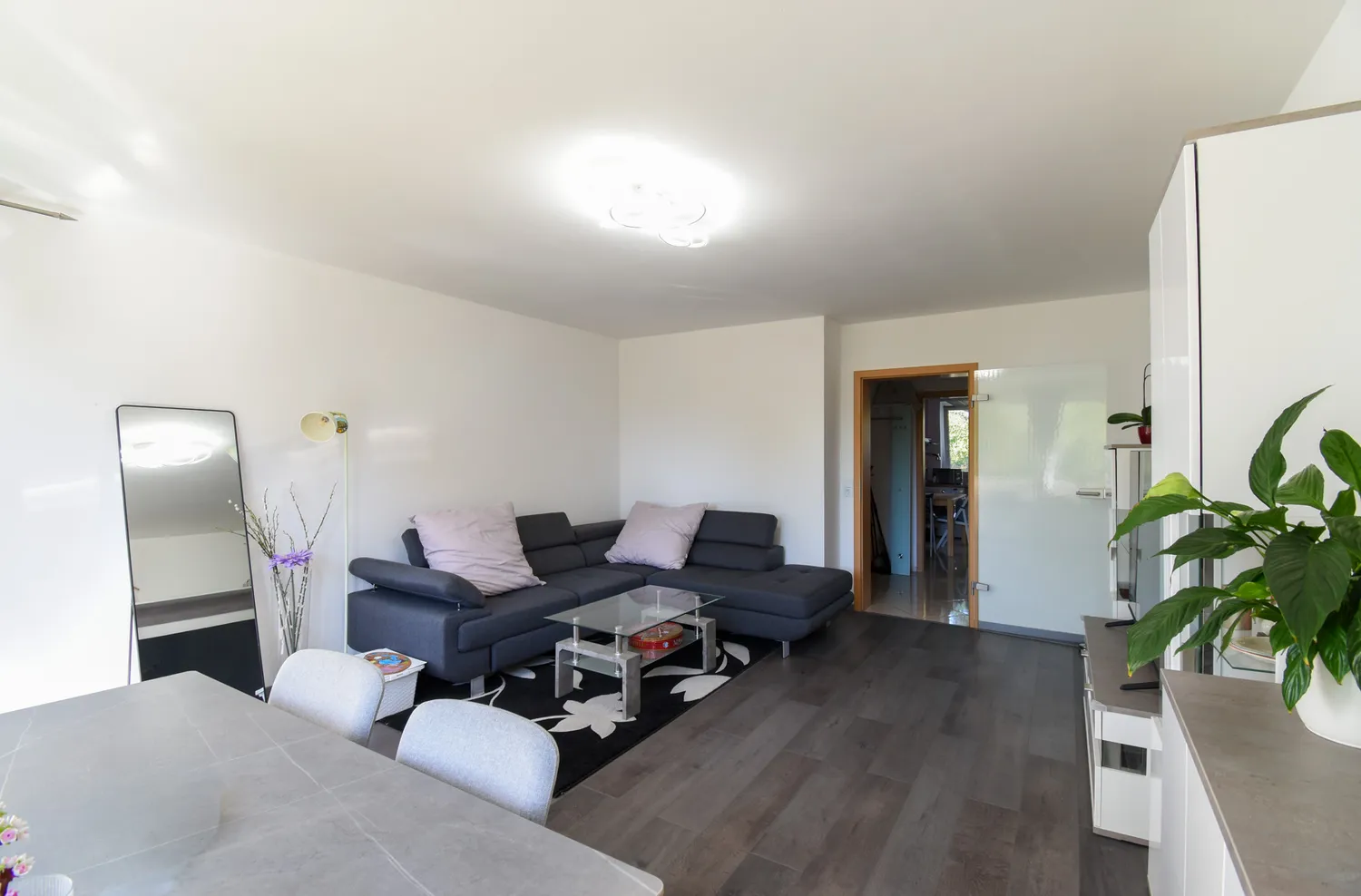 4 Zimmer Wohnung mit 87 m² in Hannover – Bild 2