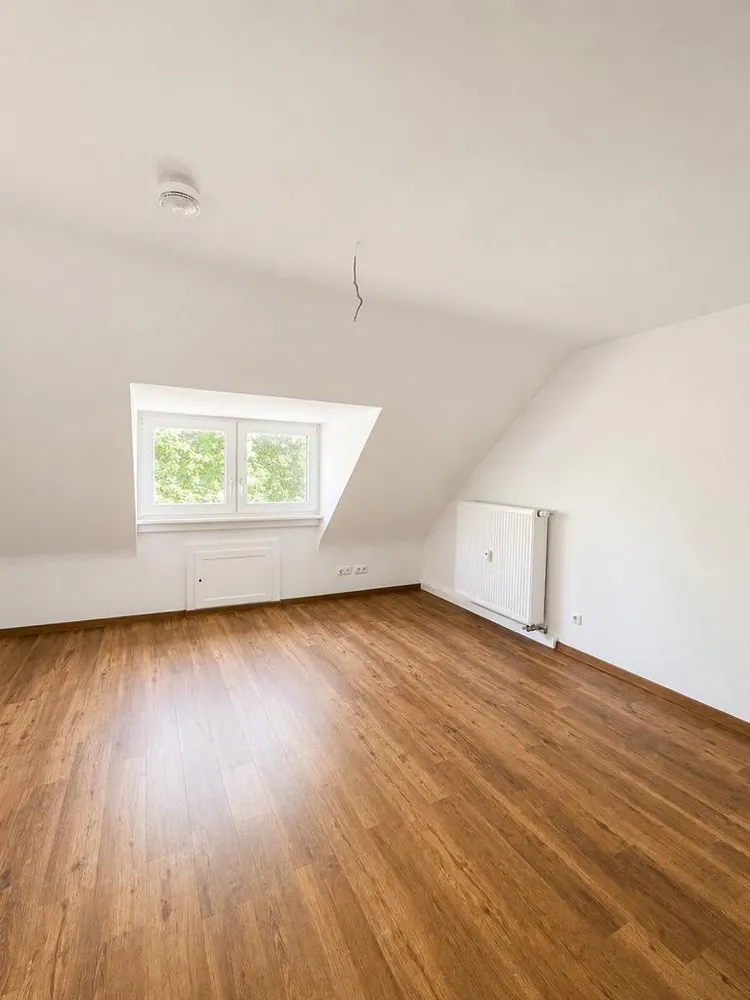 2 Zimmer Wohnung mit 57 m² in Karlsruhe – Bild 3