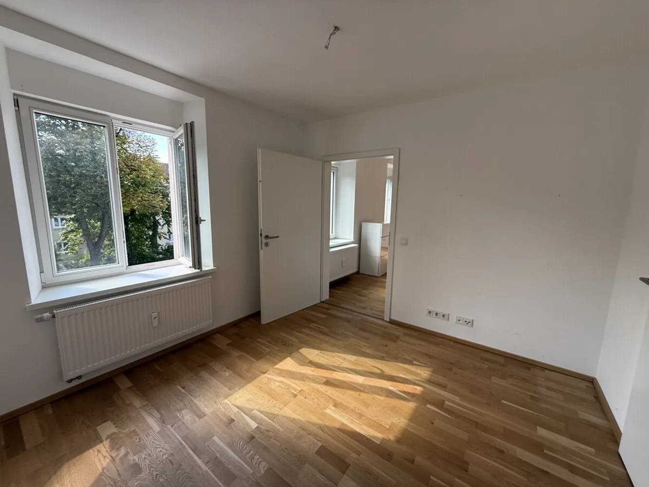 2 room apartment with 36 m² in Augsburg – Photo 1