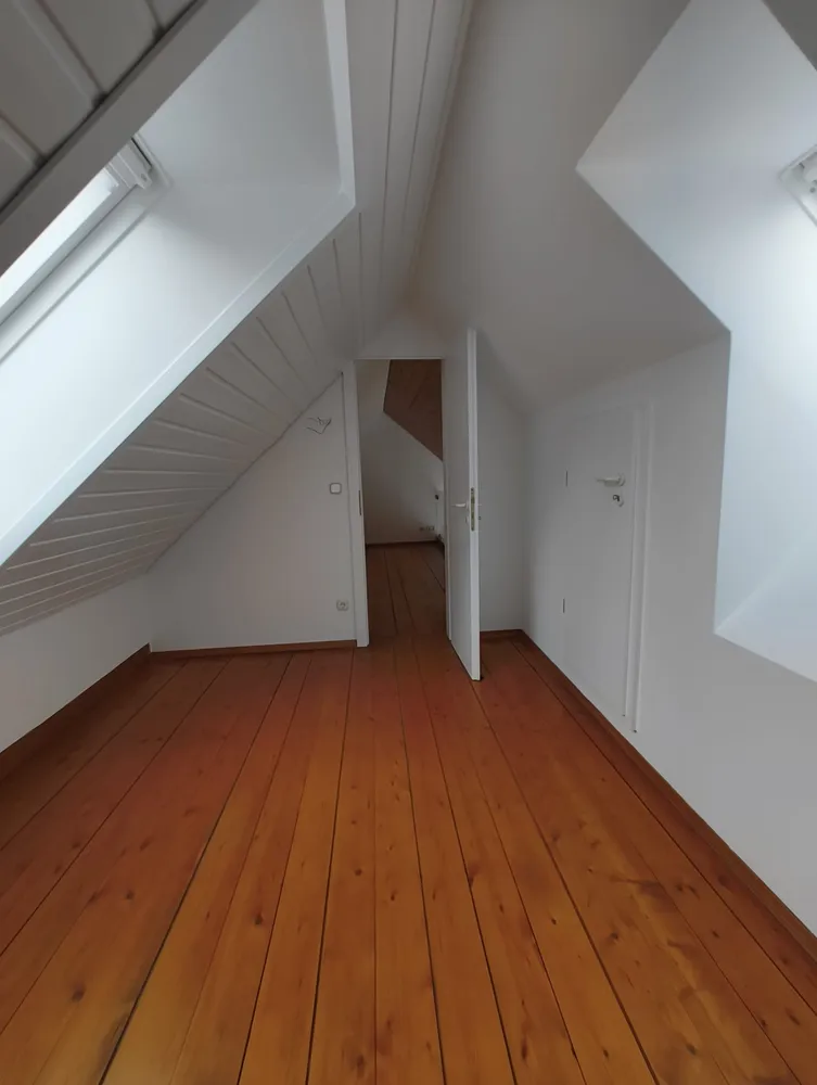 3 Zimmer Wohnung mit 104 m² in München – Bild 9