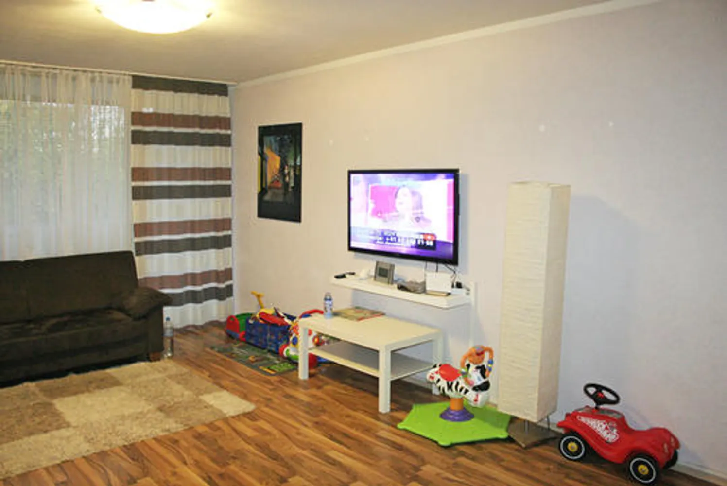 3 Zimmer Wohnung mit 79 m² in Karlsruhe – Bild 2
