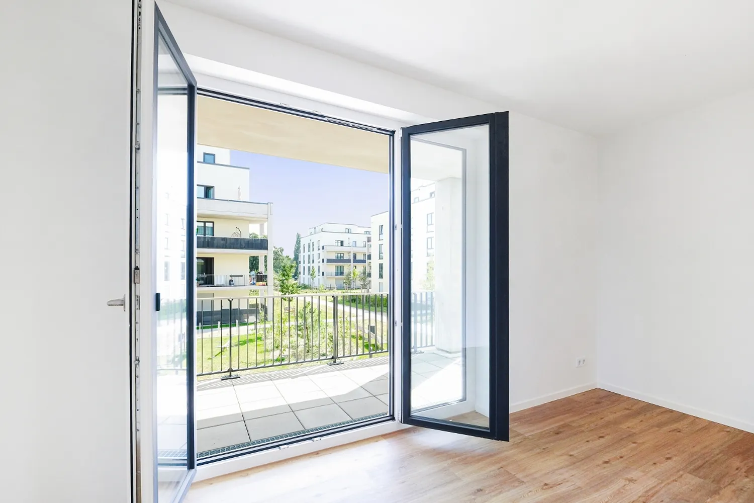 4 Zimmer Wohnung mit 105 m² in Berlin – Bild 2
