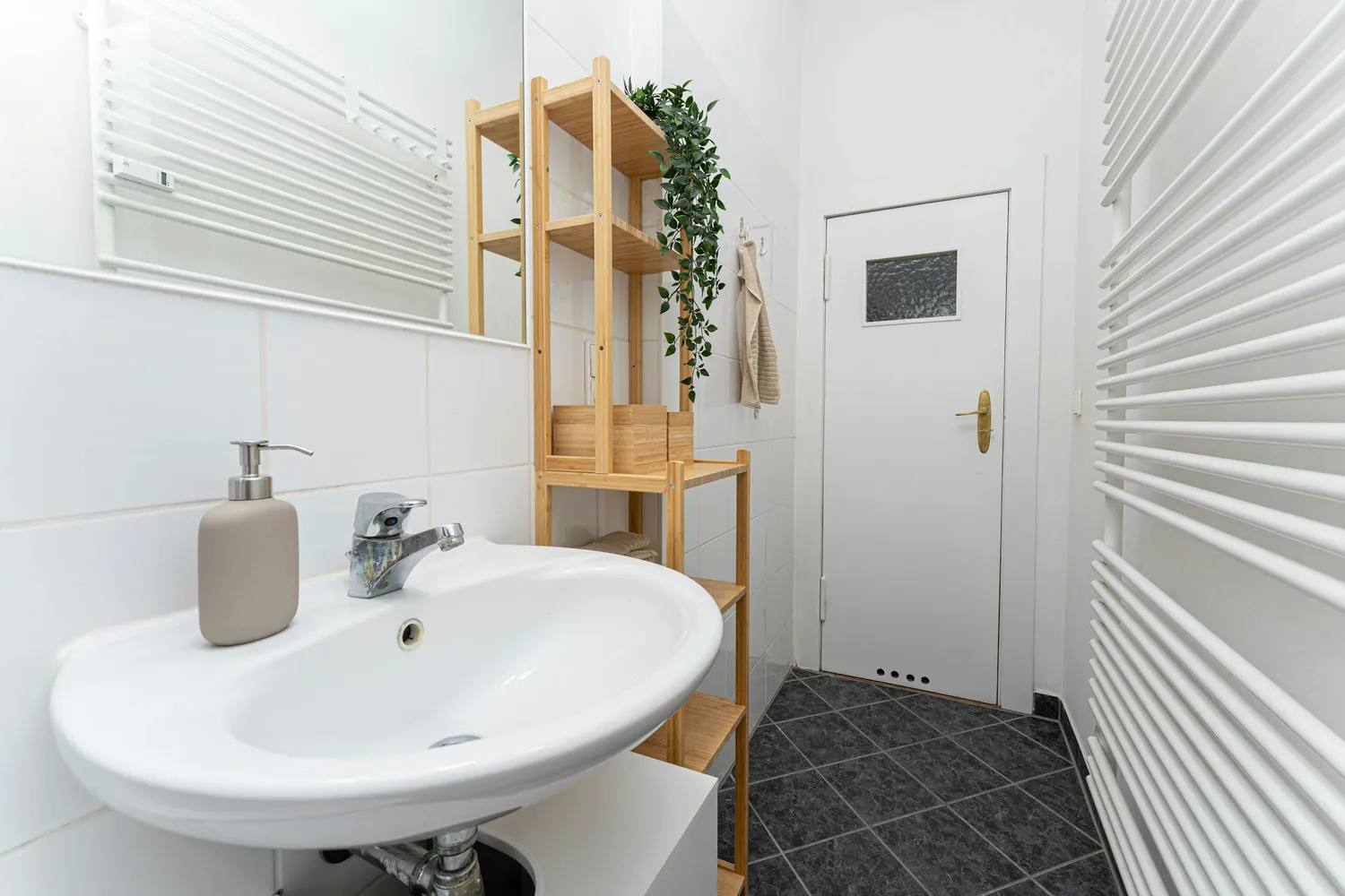Shared room with 8 m² in Berlin – Photo 6