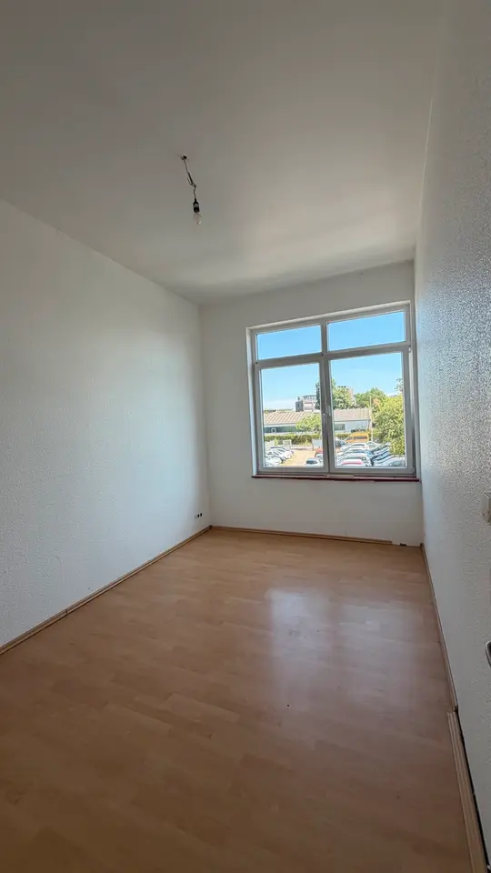 3 Zimmer Wohnung mit 110 m² in Oberhausen – Bild 4
