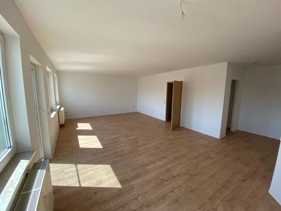 3 Zimmer Wohnung mit 107 m² in Greiz – Bild 5