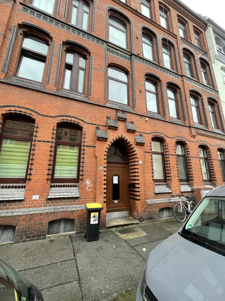2 room apartment with 35 m² in Hanover – Photo 2