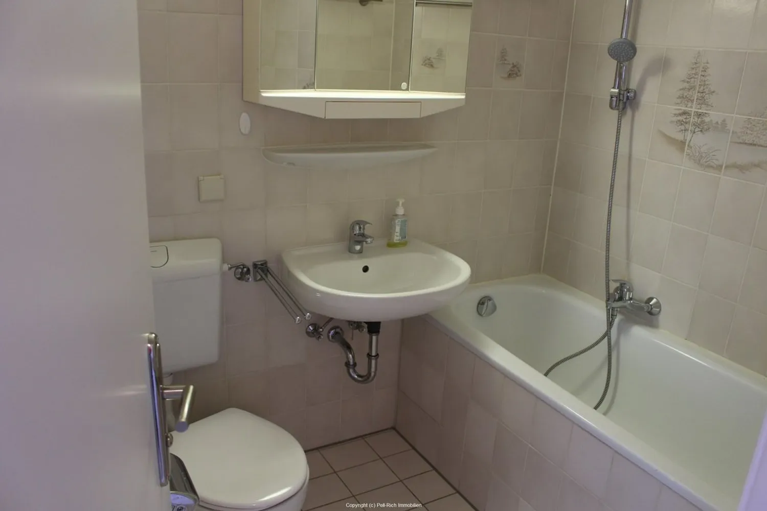 1 Zimmer Wohnung mit 25 m² in Karlsruhe – Bild 4