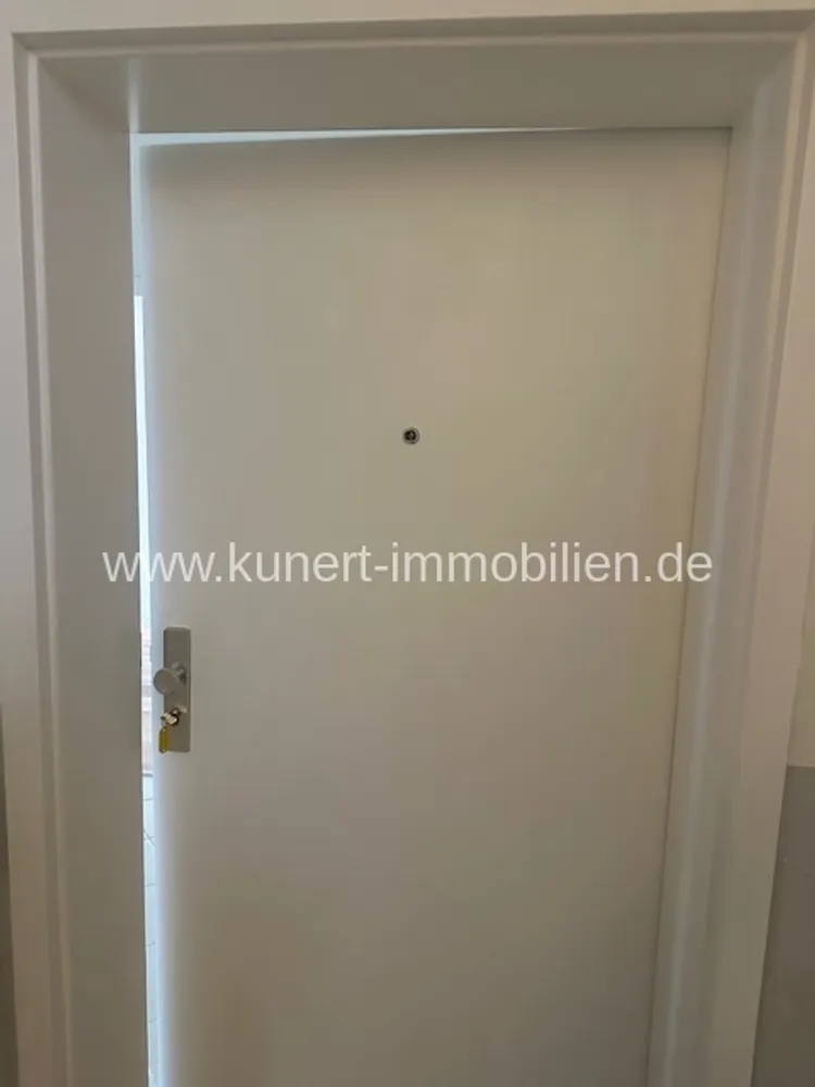 2 Zimmer Wohnung mit 60 m² in Halle (Saale) – Bild 12