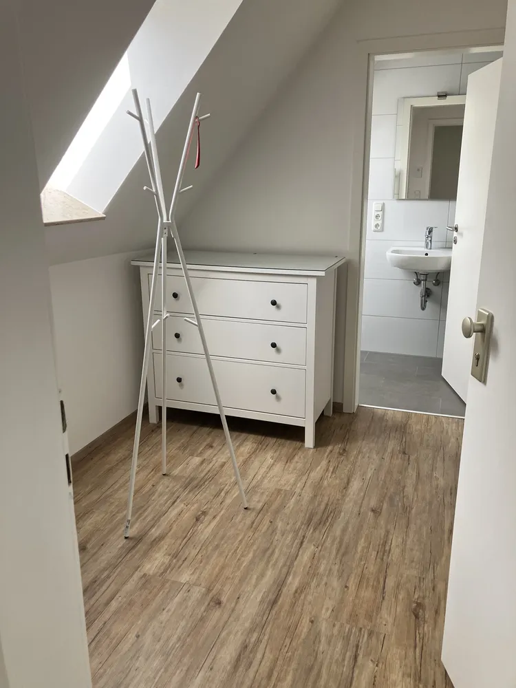 1 Zimmer Wohnung mit 32 m² in Augsburg – Bild 2