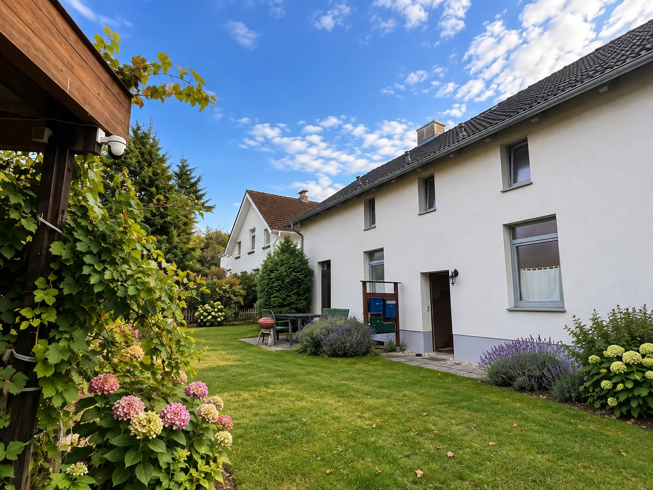 6 Zimmer Wohnung mit 110 m² in Wedel – Bild 3