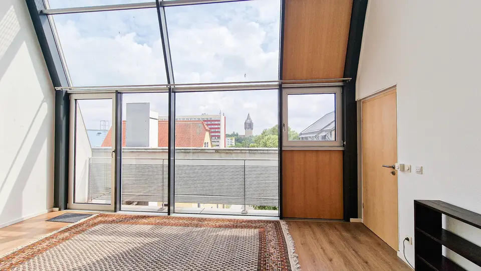 4 Zimmer Wohnung mit 137 m² in Weißenfels – Bild 2