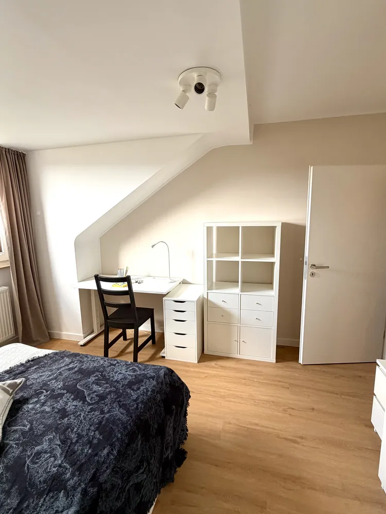 WG-Zimmer mit 20 m² in Düsseldorf – Bild 2