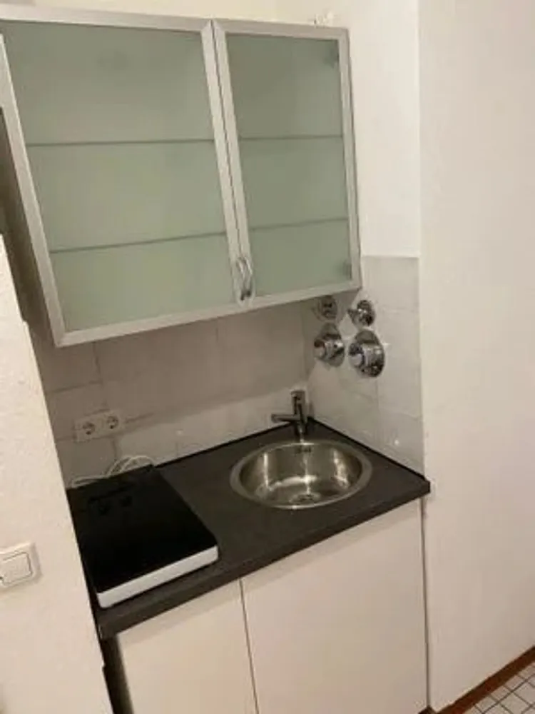 2 Zimmer Wohnung mit 54 m² in Karlsruhe – Bild 7