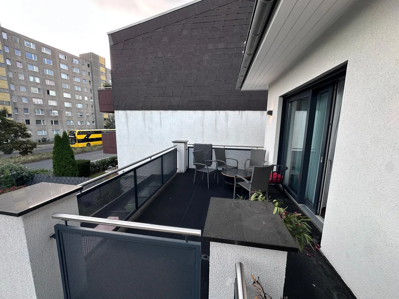 5 Zimmer Wohnung mit 150 m² in Berlin – Bild 3