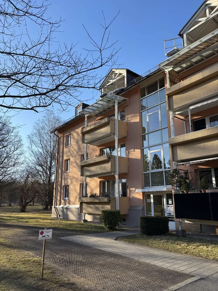 WG-Zimmer mit 12 m² in München – Bild 2