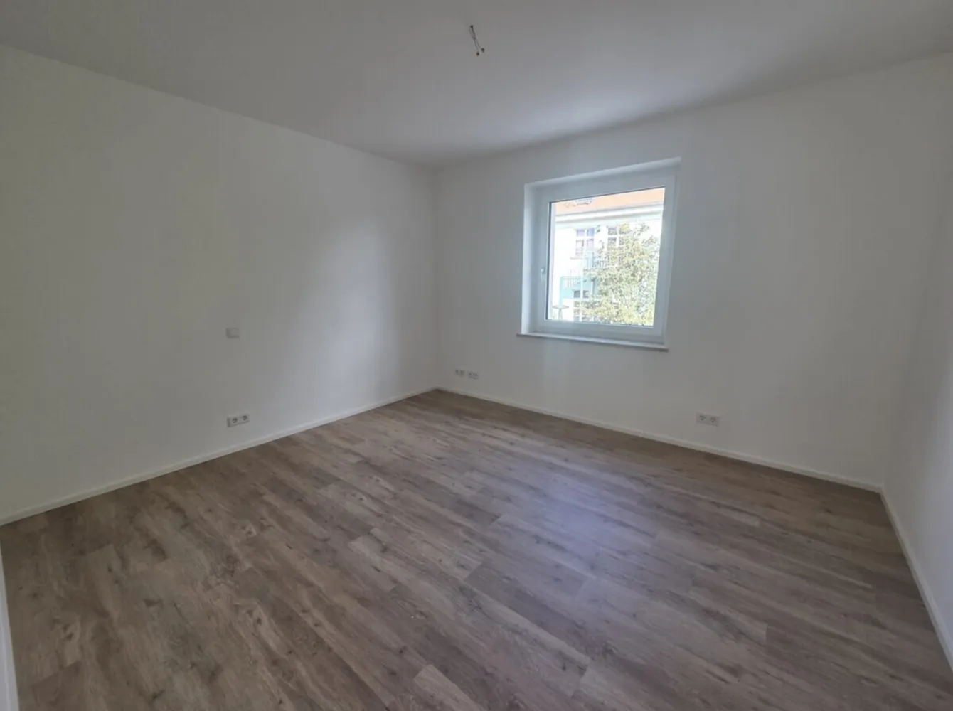 2 Zimmer Wohnung mit 66 m² in Regensburg – Bild 3