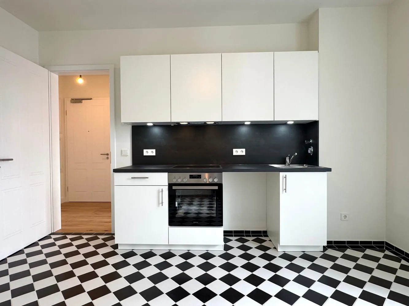 2 Zimmer Wohnung mit 66 m² in Hamburg – Bild 6