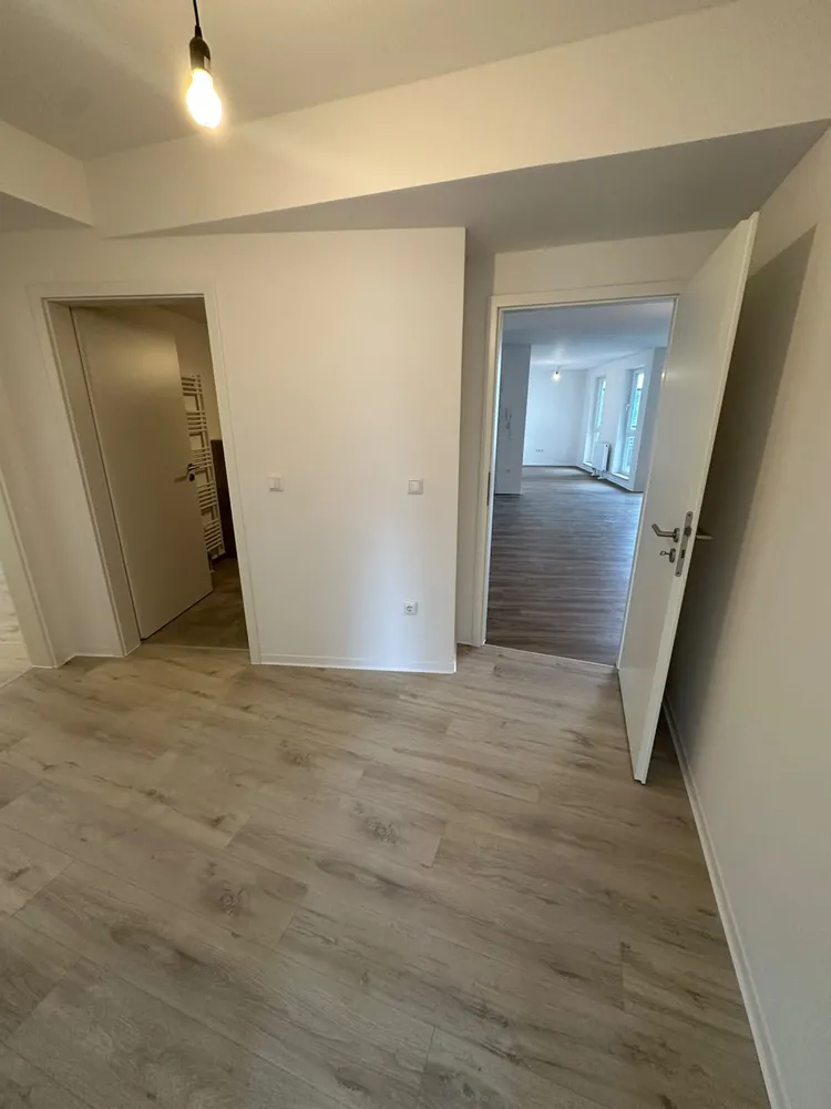 4 Zimmer Wohnung mit 135 m² in Düsseldorf – Bild 12