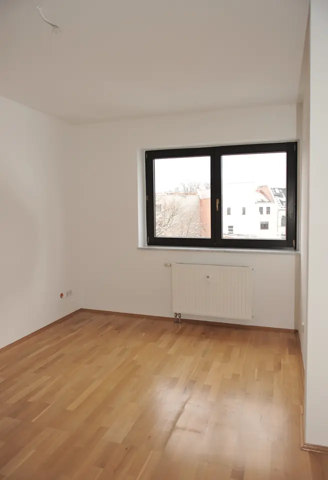 2 Zimmer Wohnung mit 104 m² in Zwickau – Bild 9