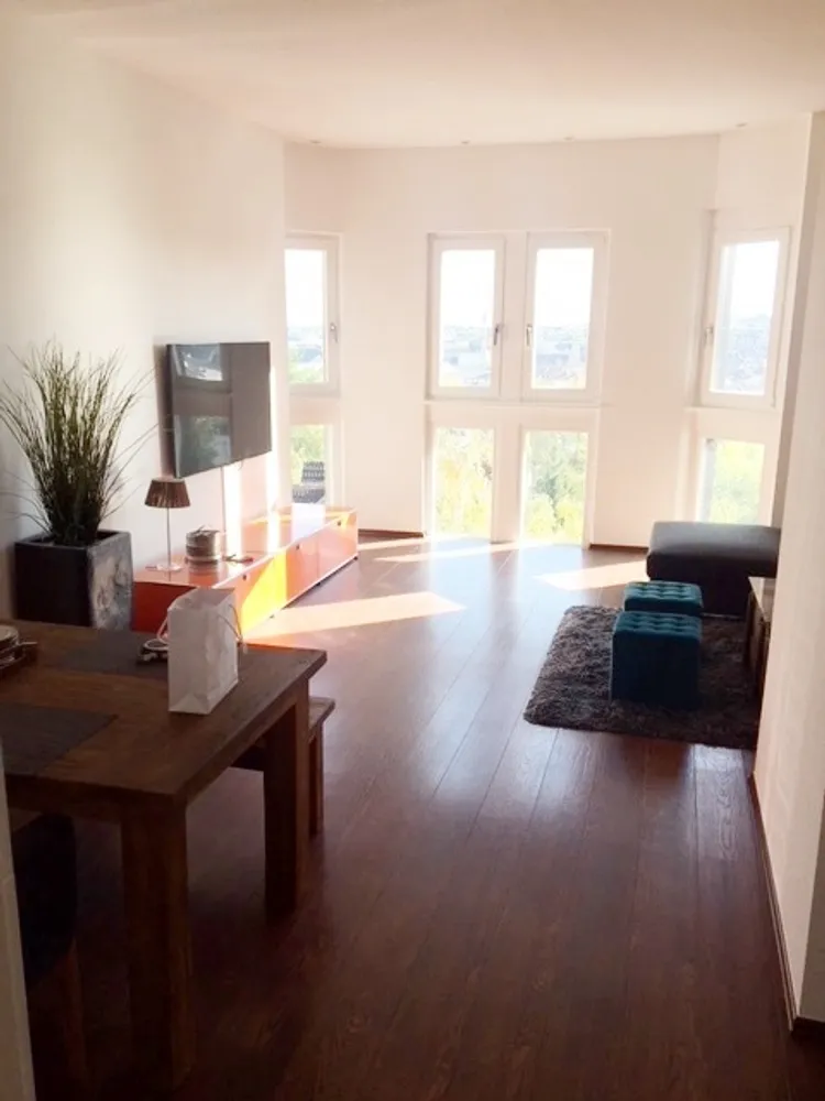 4 Zimmer Wohnung mit 100 m² in Wiesbaden – Bild 6