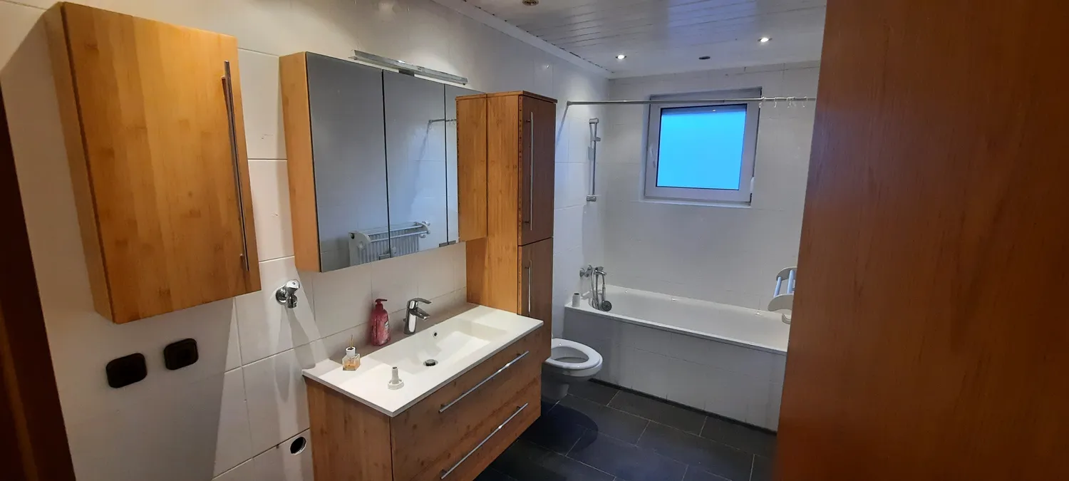 4 Zimmer Wohnung mit 100 m² in Augsburg – Bild 10
