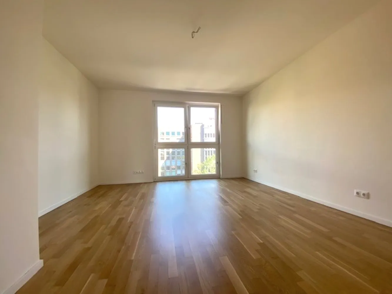 3 Zimmer Wohnung mit 82 m² in Hamburg – Bild 2