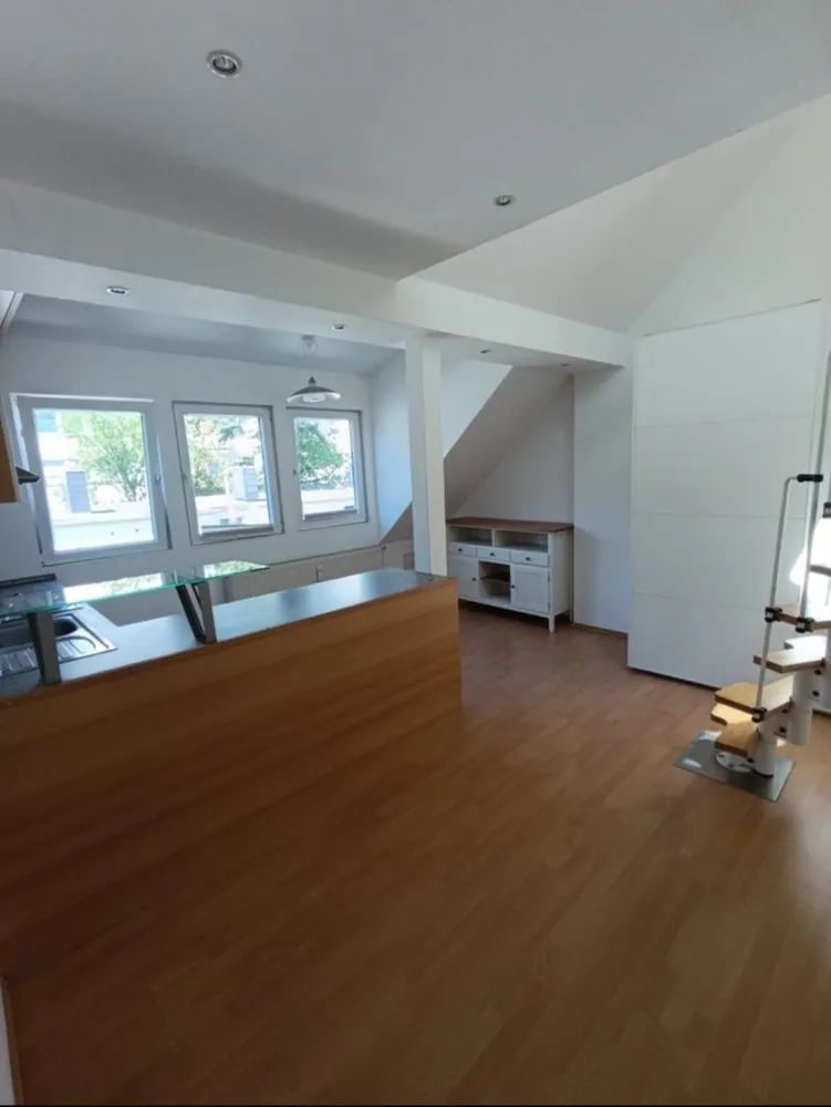 2 Zimmer Wohnung mit 55 m² in Aachen – Bild 3
