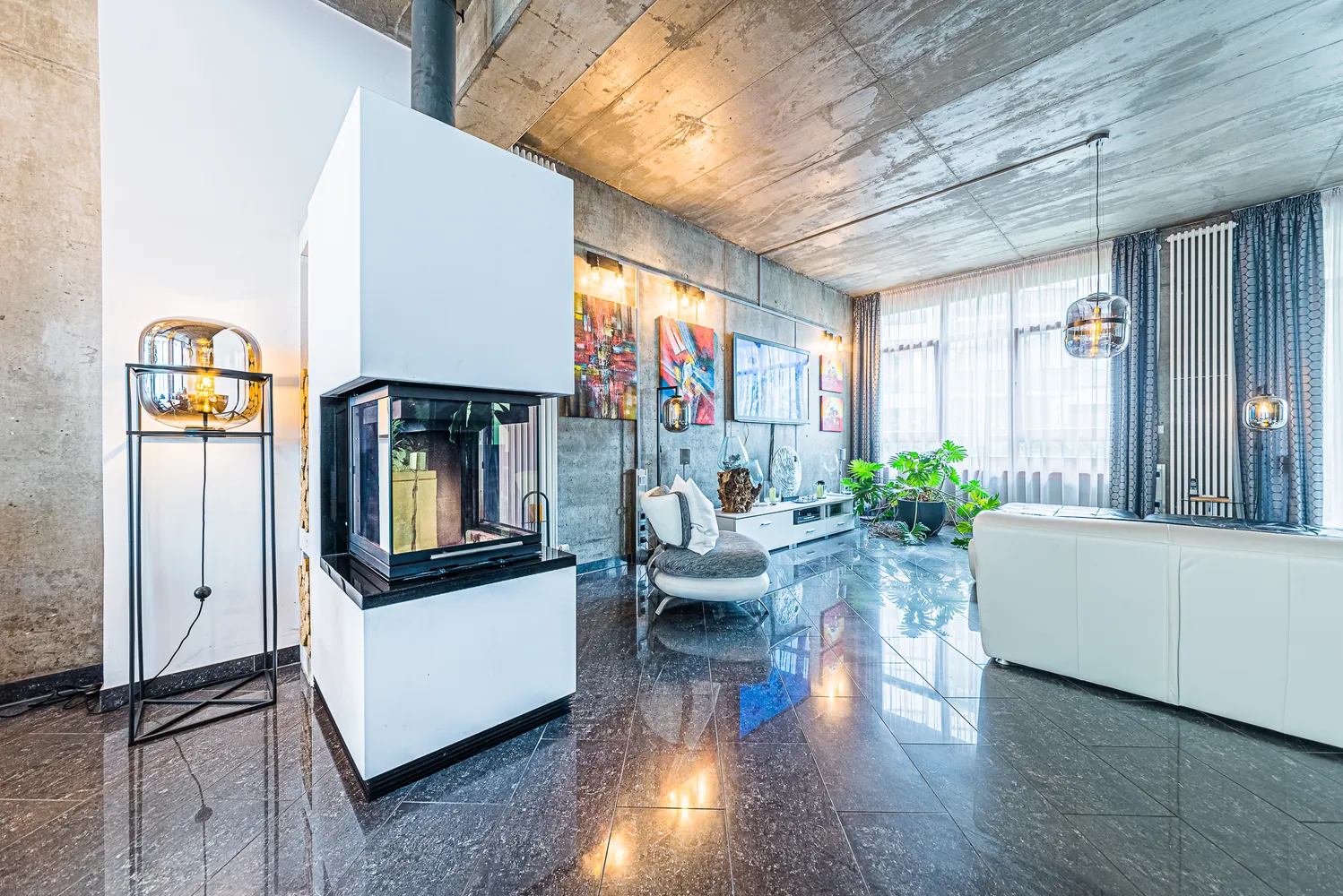 2 Zimmer Wohnung mit 170 m² in Frankfurt am Main – Bild 5