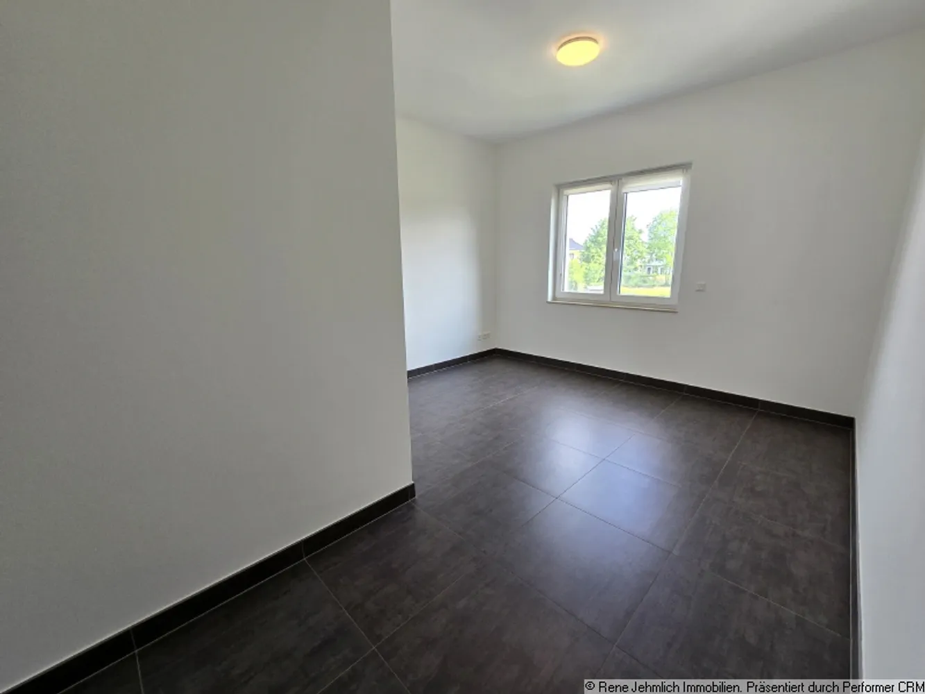 4 Zimmer Wohnung mit 138 m² in Chemnitz – Bild 6