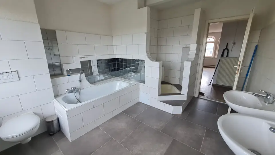 3 Zimmer Wohnung mit 93 m² in Finsterwalde – Bild 3