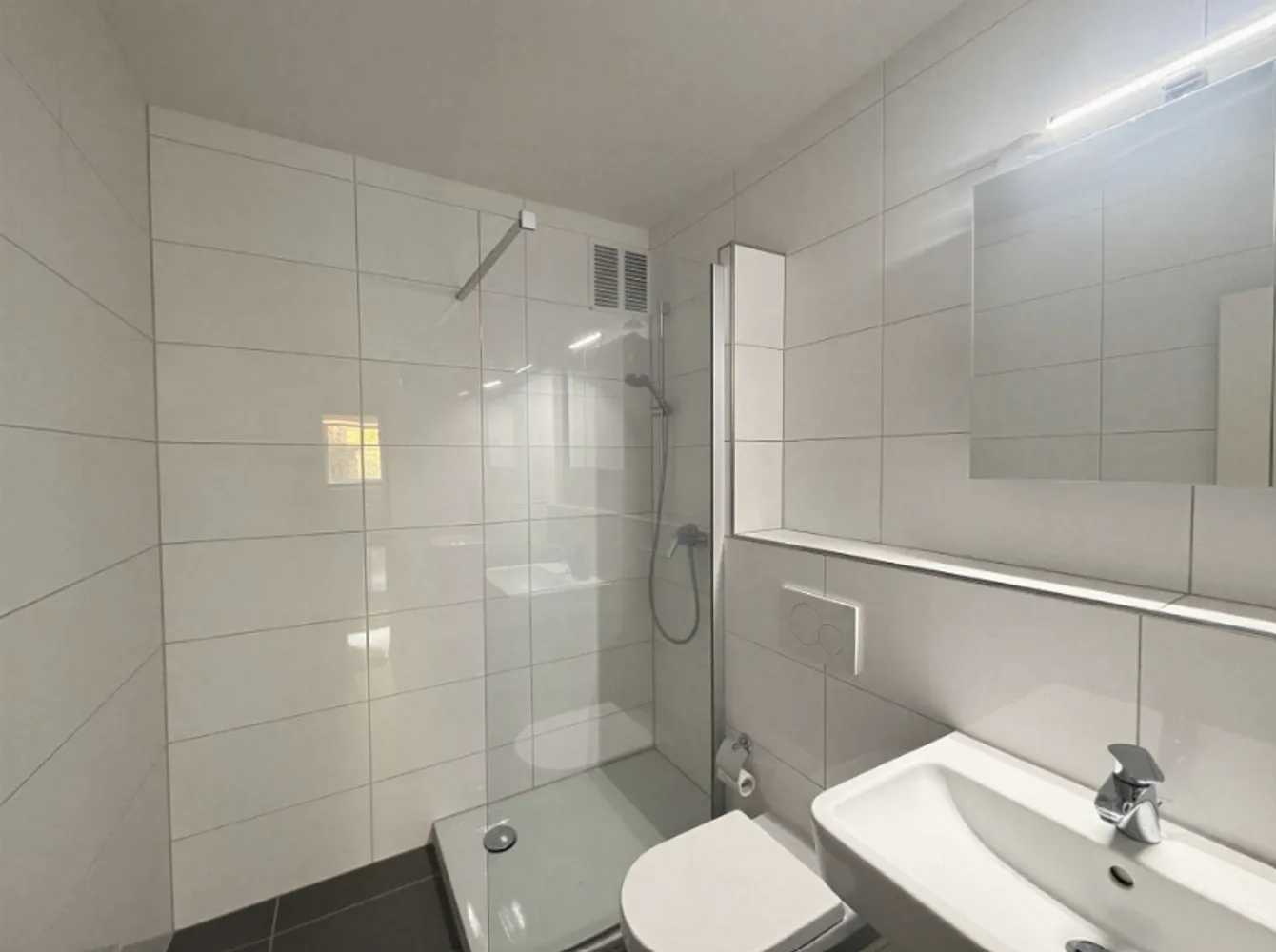 2 Zimmer Wohnung mit 52 m² in Saarbrücken – Bild 4