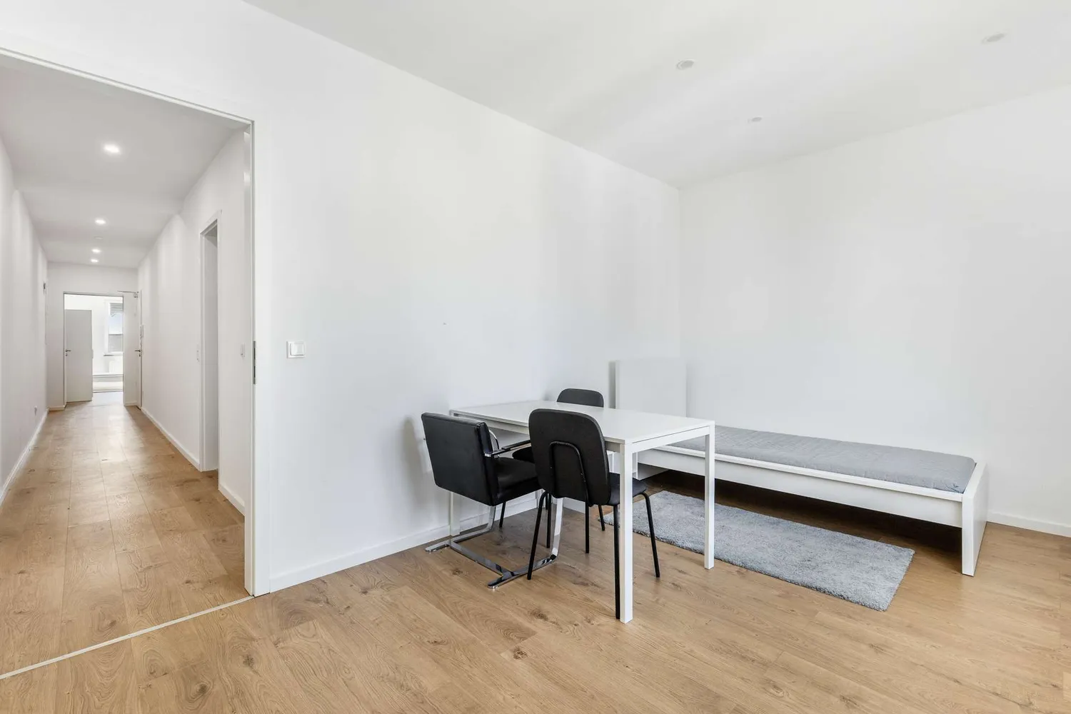 2 Zimmer Wohnung mit 58 m² in Frankfurt am Main – Bild 4