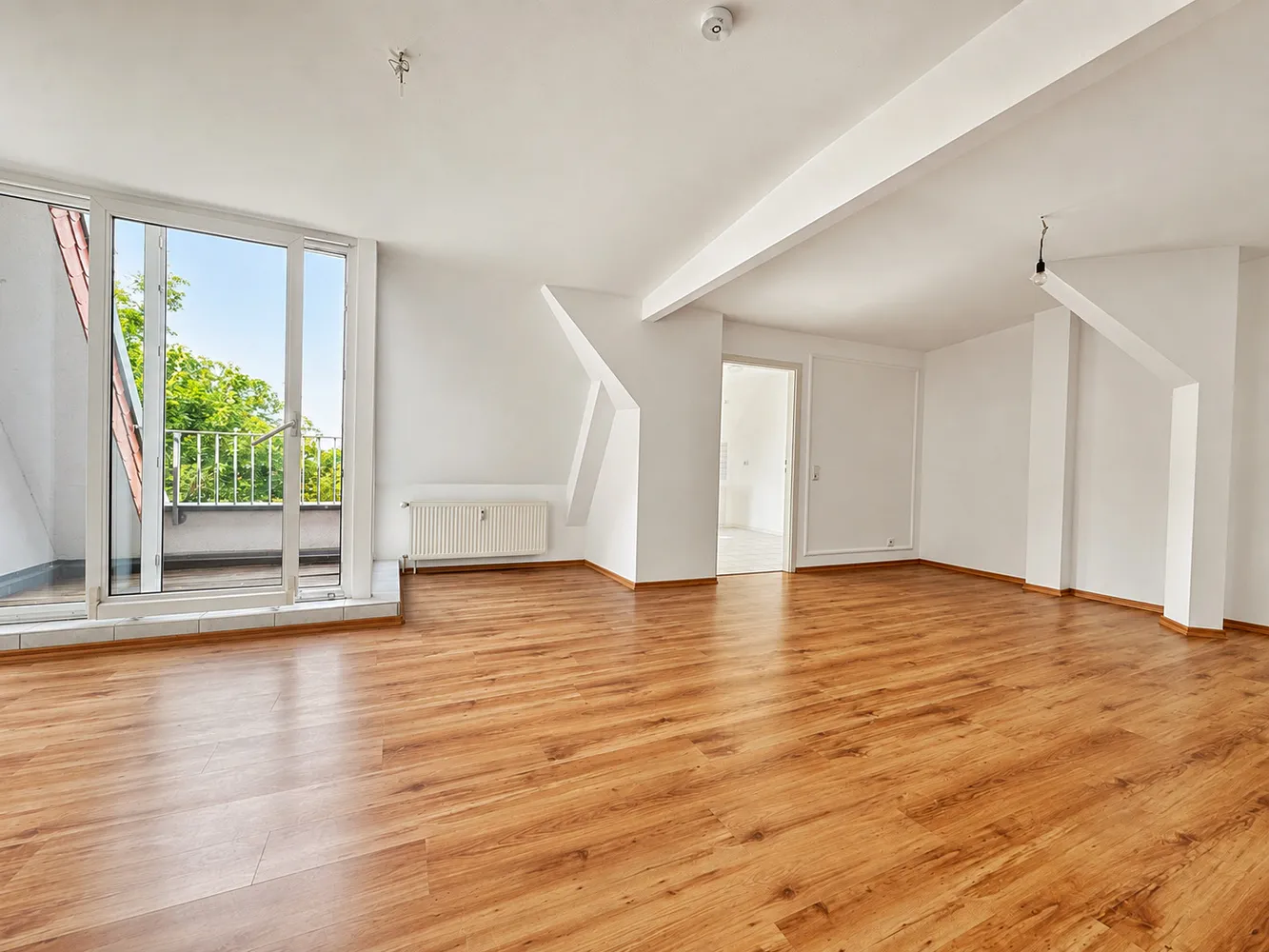 3 Zimmer Wohnung mit 84 m² in Berlin – Bild 2