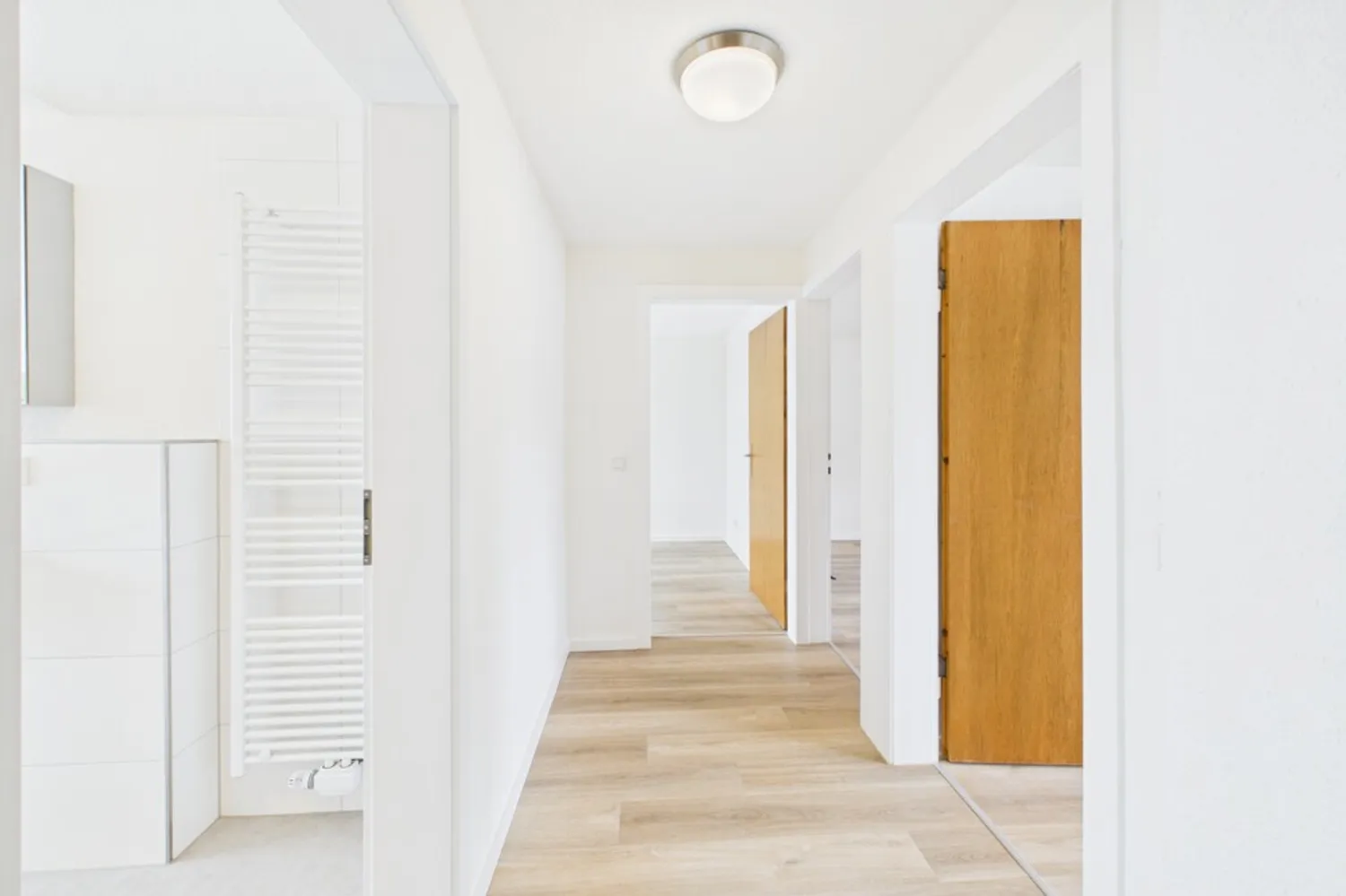 2 Zimmer Wohnung mit 90 m² in Düsseldorf – Bild 9