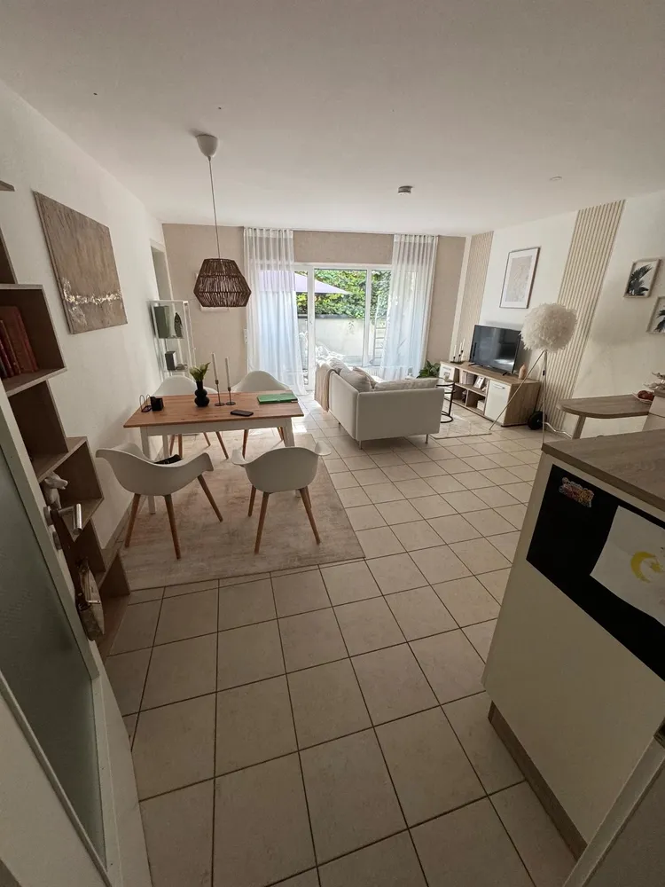 2 Zimmer Wohnung mit 53 m² in Köln – Bild 2