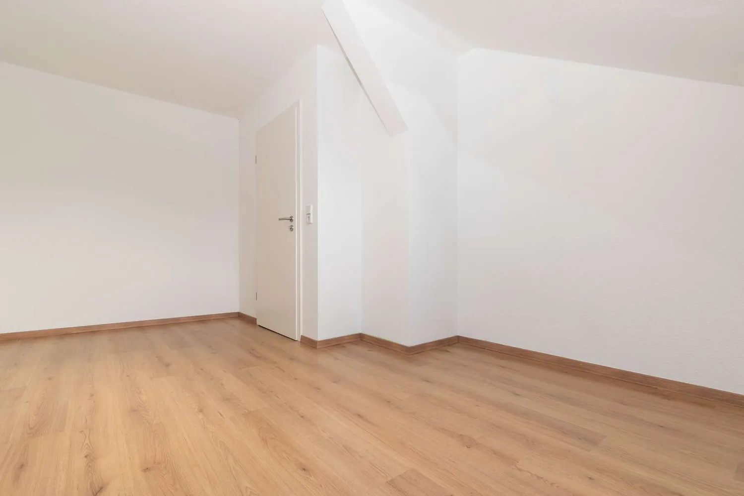 4 Zimmer Wohnung mit 94 m² in Wurzen – Bild 8
