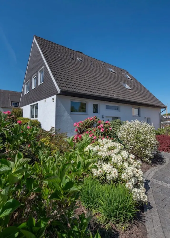 5 Zimmer Wohnung mit 124 m² in Bielefeld – Bild 1