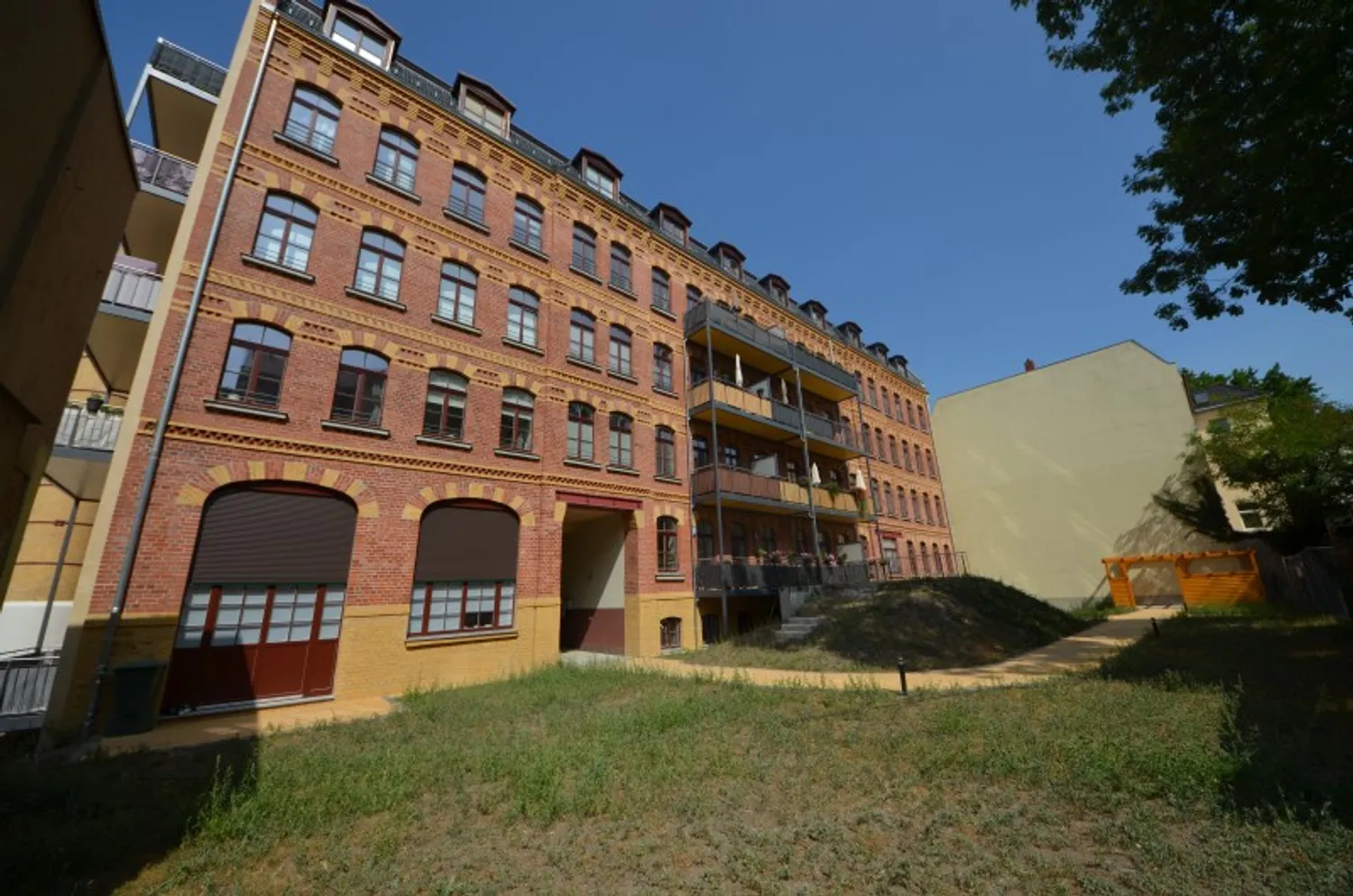 4 Zimmer Wohnung mit 127 m² in Leipzig – Bild 1