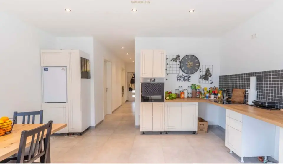 4 Zimmer Wohnung mit 130 m² in Herrenberg – Bild 3