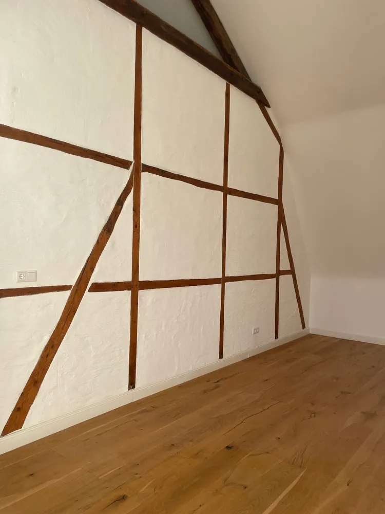 2 Zimmer Wohnung mit 102 m² in Düsseldorf – Bild 2
