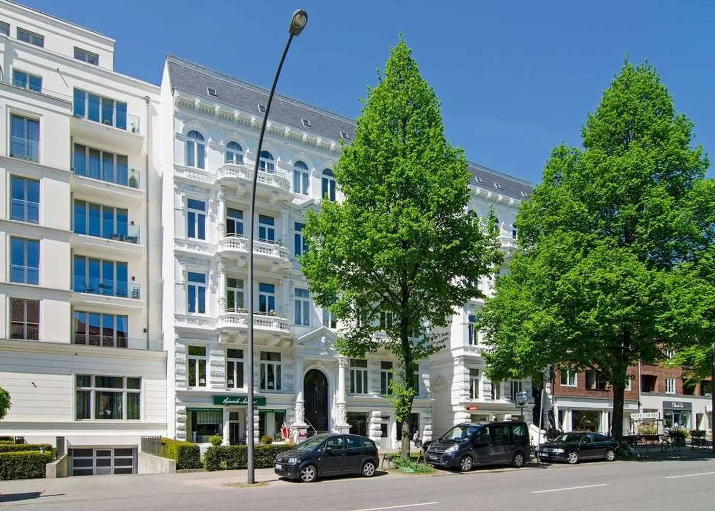 7 Zimmer Wohnung mit 208 m² in Hamburg – Bild 1