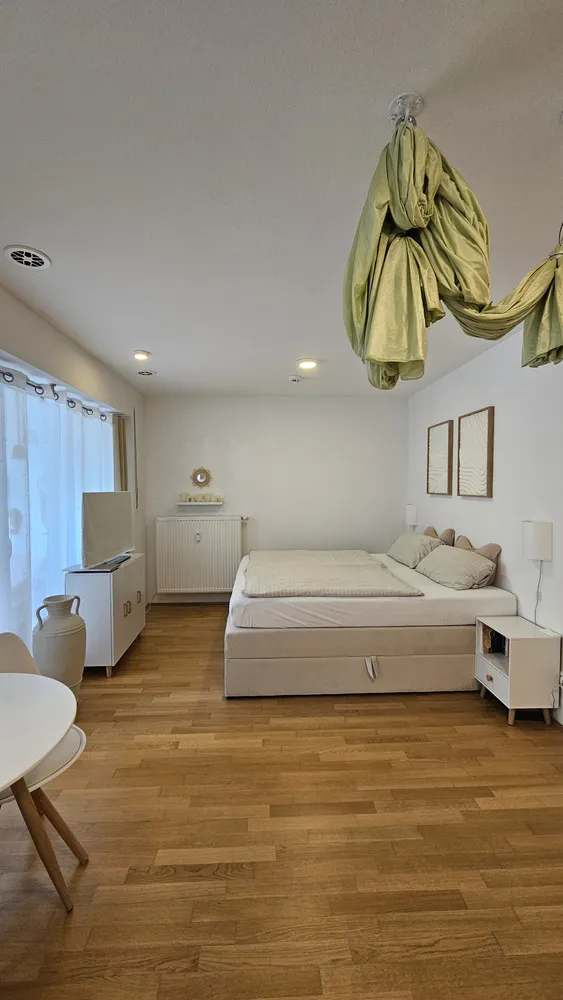 1 Zimmer Wohnung mit 42 m² in Regensburg – Bild 2