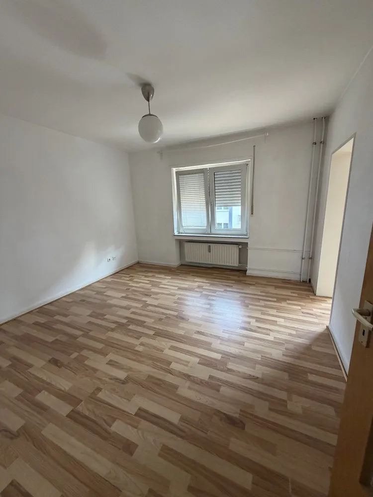 1 Zimmer Wohnung mit 28 m² in Düsseldorf – Bild 2